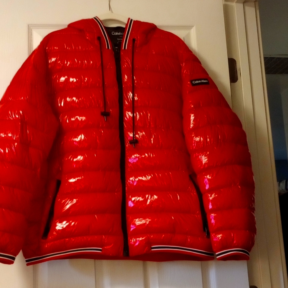 Red Calvin Klein xxl puffer